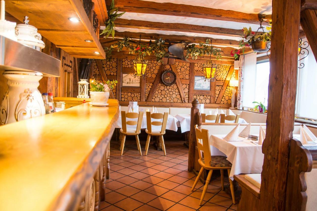Hotel Gasthof Stern Nusplingen ภายนอก รูปภาพ